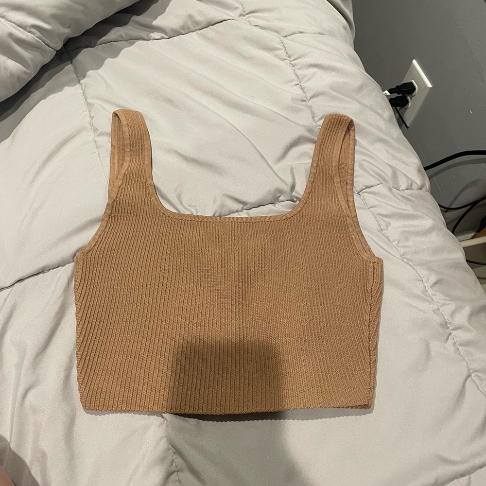 Babaton Sculpt Knit Squareneck Cropped Tank
